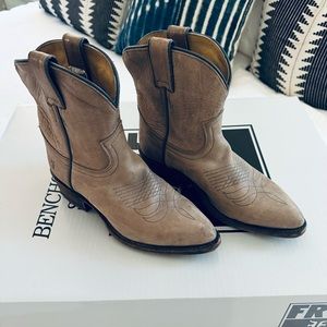 Frye Western Leather Ankle Bootie 6.5